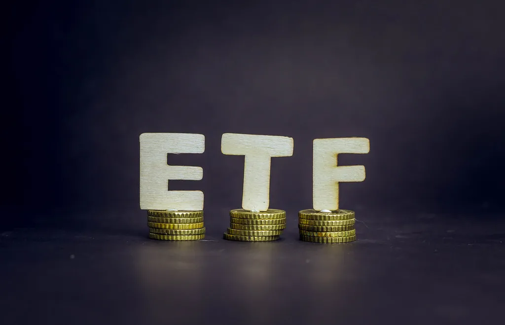 ETF逐渐登场，比特币2021年加速向传统世界进军